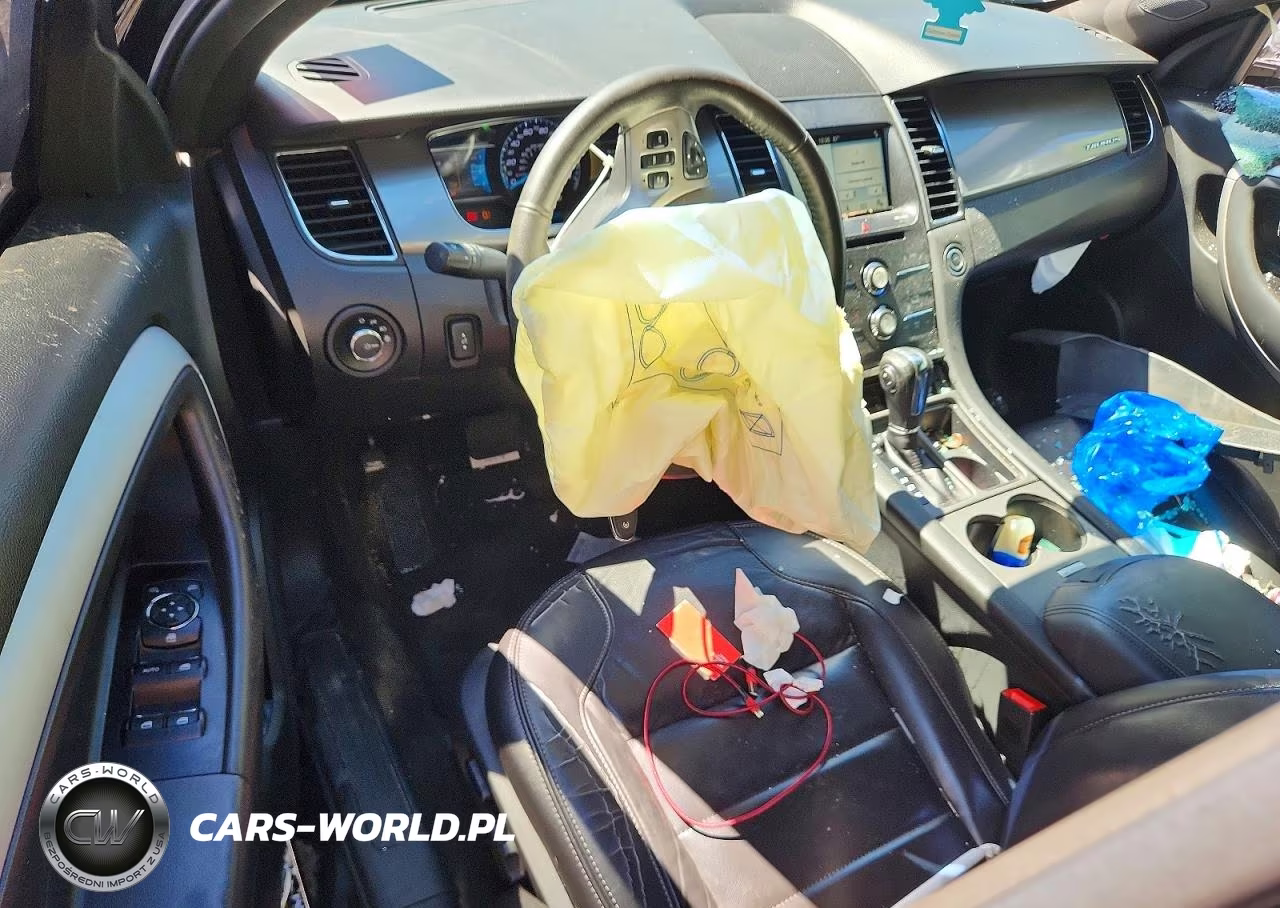 2018 Ford Taurus Sel VIN:1FAHP2E84JG133108 - 8