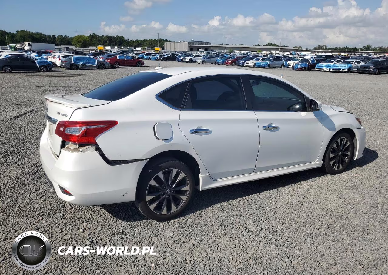 2017 Nissan Sentra Sr Turbo VIN:3N1CB7AP5HY226440 - 3