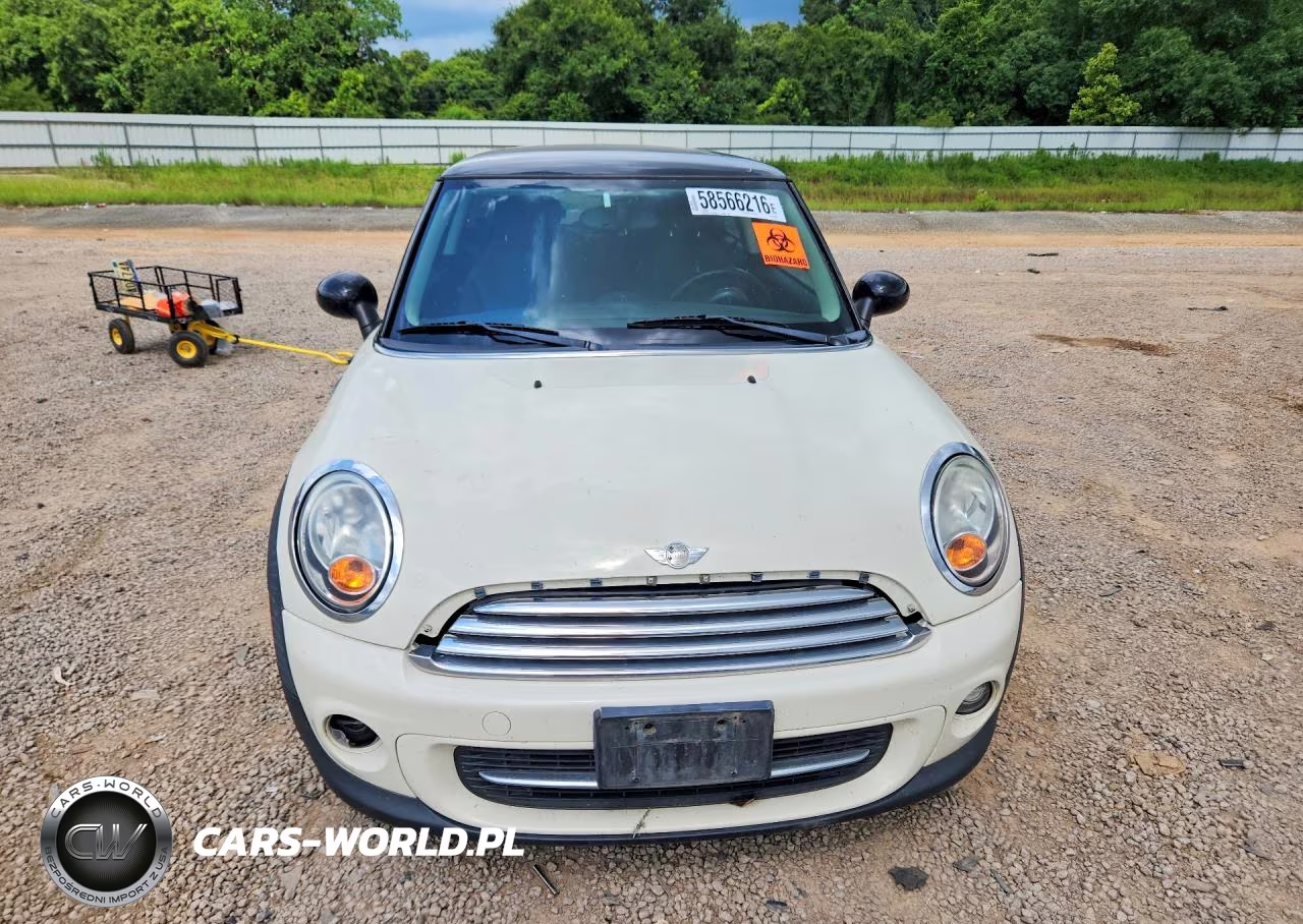 2012 Mini Cooper VIN:WMWSU3C50CT260873 - 5