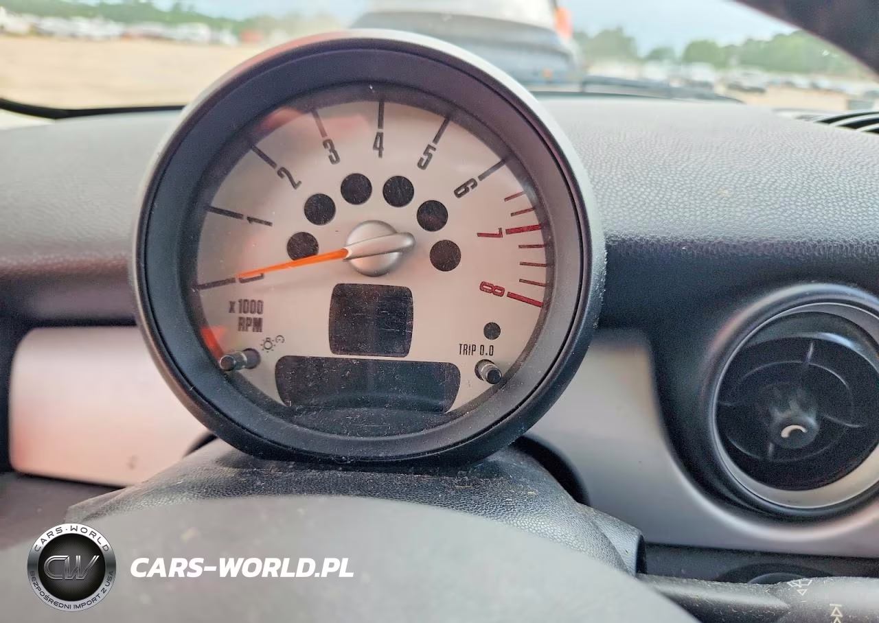 2012 Mini Cooper VIN:WMWSU3C50CT260873 - 9