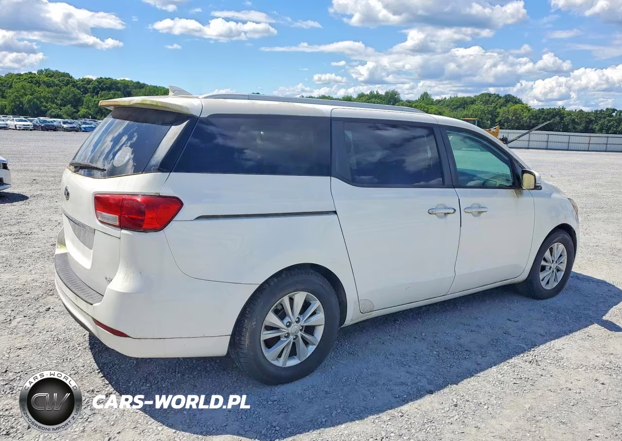 2015 Kia Sedona Lx VIN:KNDMB5C13F6055142 - 3