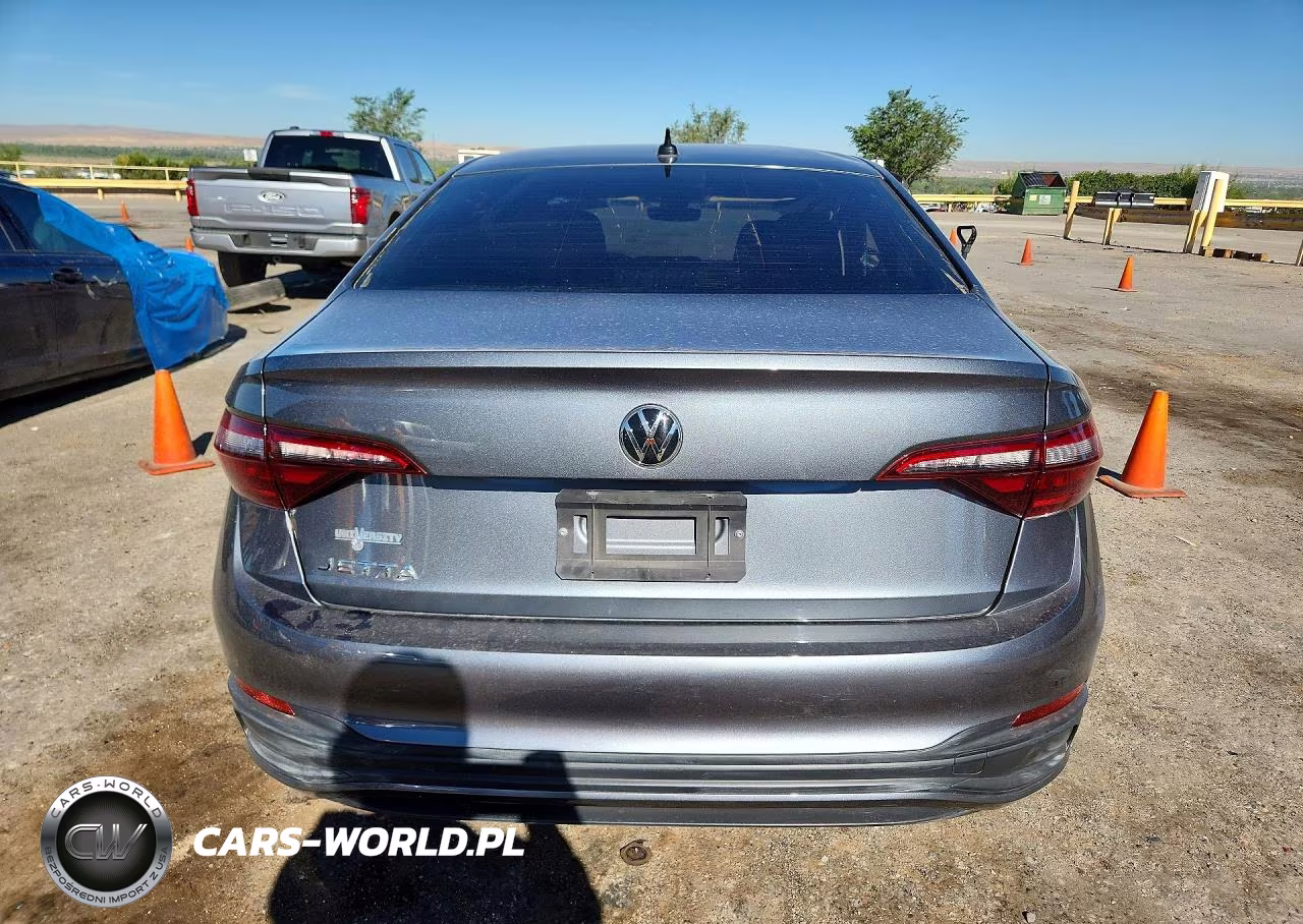 2024 Volkswagen Jetta S VIN:3VW5M7BU6RM016181 - 6