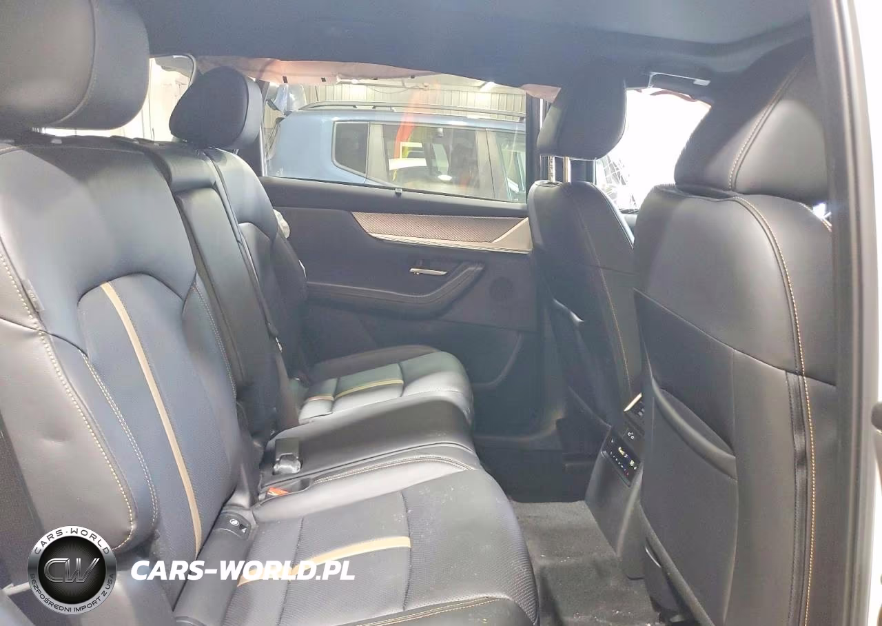 2025 Mazda Cx-70 Premium VIN:JM3KJDHC4S1112946 - 11