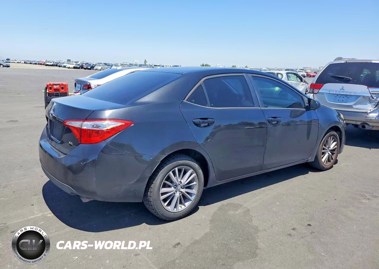 2014 Toyota Corolla Le VIN:5YFBURHE8EP161419 - 3