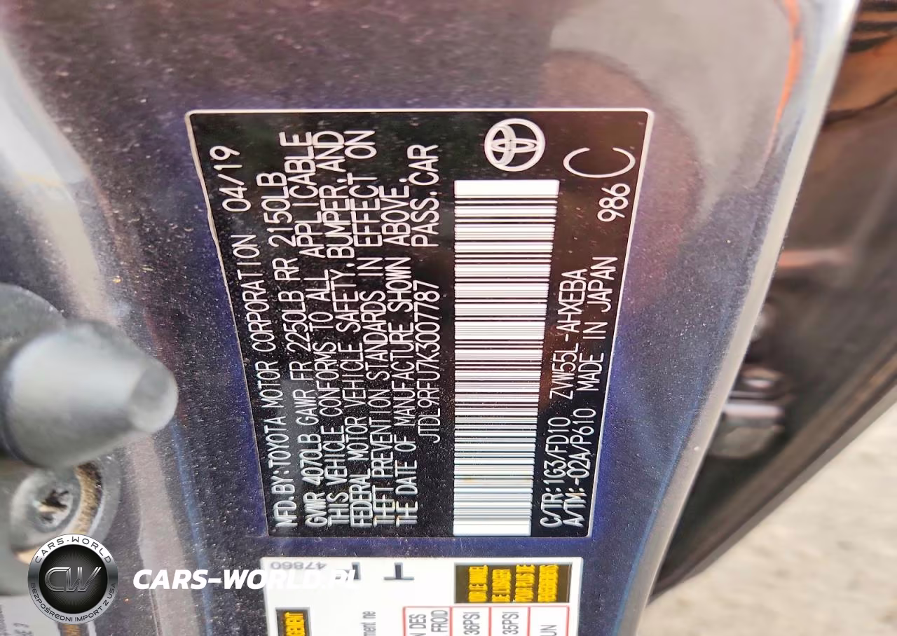 2019 Toyota Prius Le Awd-E VIN:JTDL9RFU7K3007787 - 12