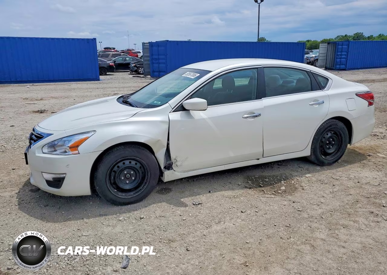2015 Nissan Altima 2.5 S – zdjęcie 1 z 12