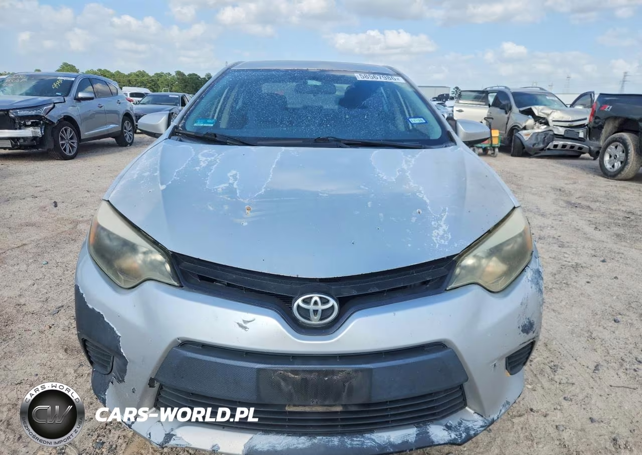 2015 Toyota Corolla L VIN:5YFBURHE4FP249059 - 5