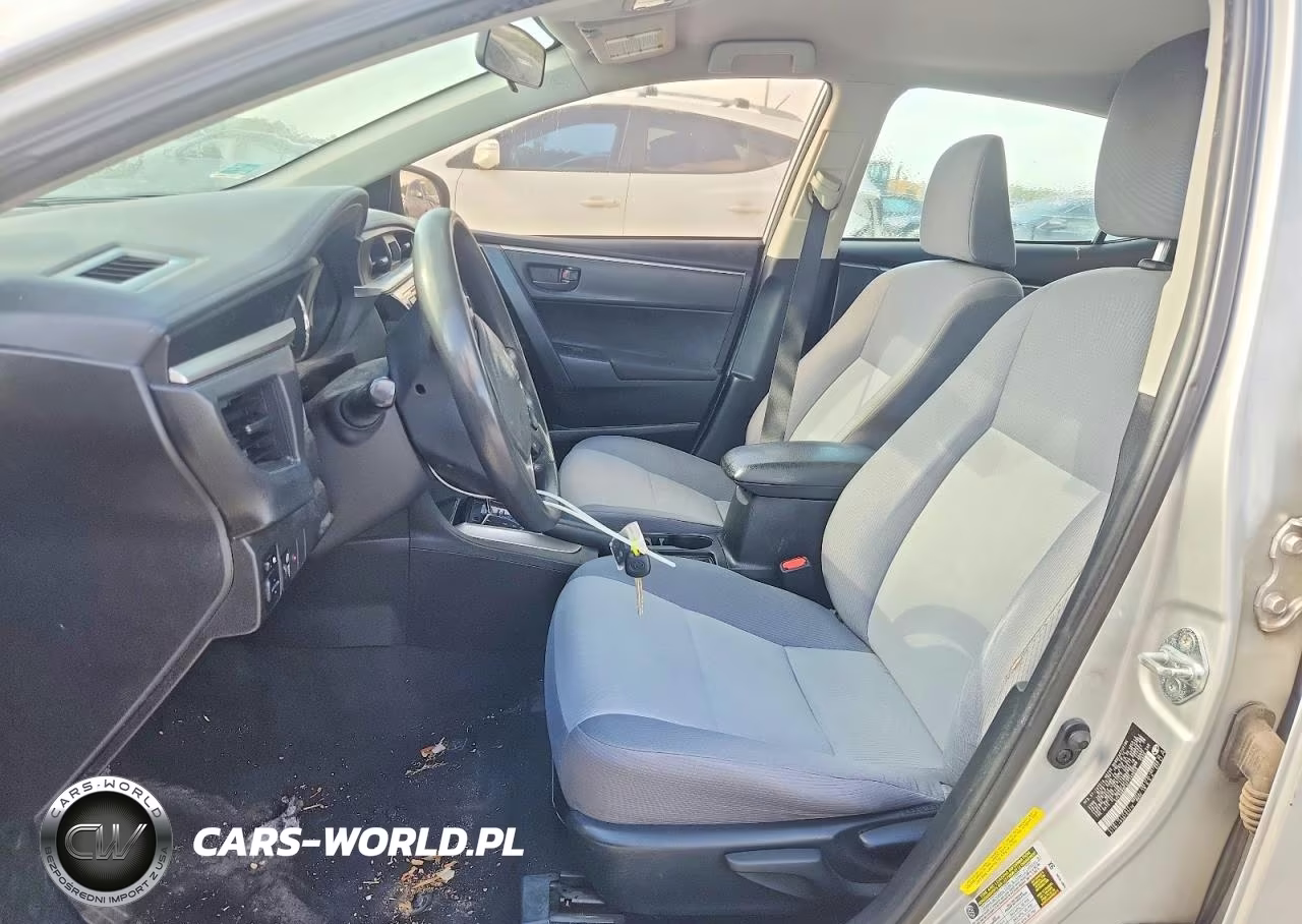 2015 Toyota Corolla L VIN:5YFBURHE4FP249059 - 7