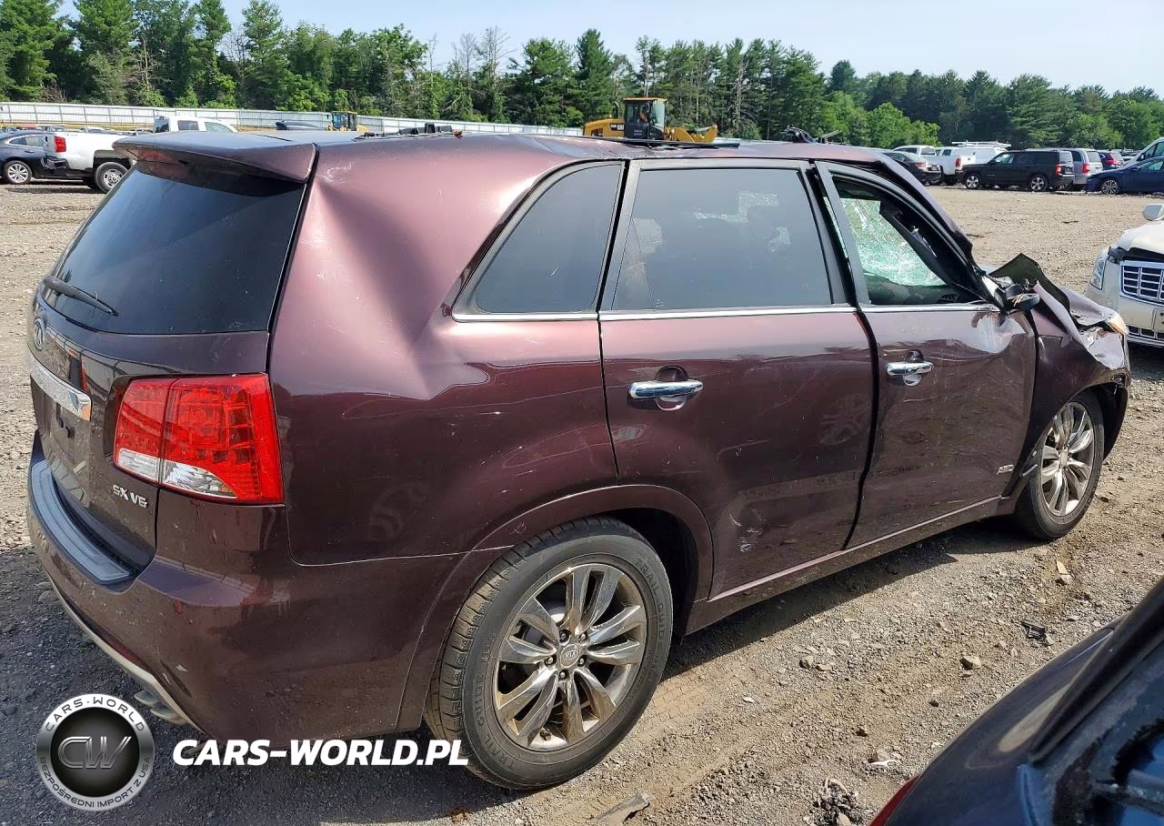 2012 Kia Sorento Sx VIN:5XYKWDA24CG251617 - 3