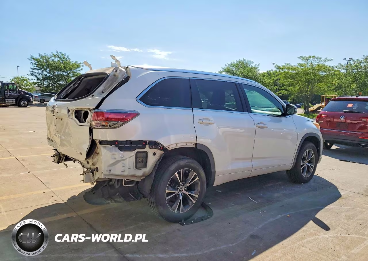 2016 Toyota Highlander Xle VIN:5TDKKRFH9GS180509 - 3
