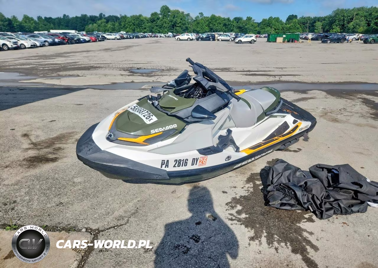 2020 Sea-Doo Boat VIN:YDV32406L920 - 2