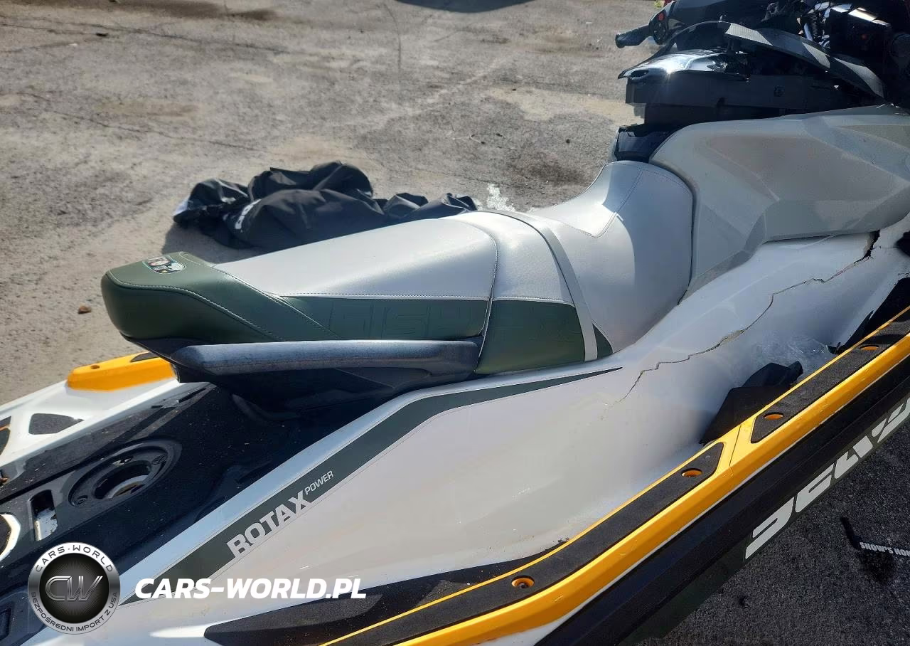 2020 Sea-Doo Boat VIN:YDV32406L920 - 5