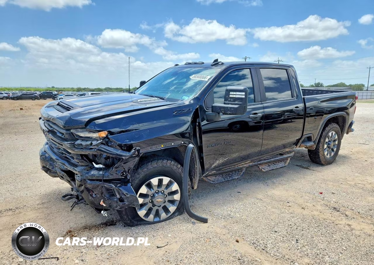 2024 Chevrolet Silverado K2500 Custom – zdjęcie 1 z 12