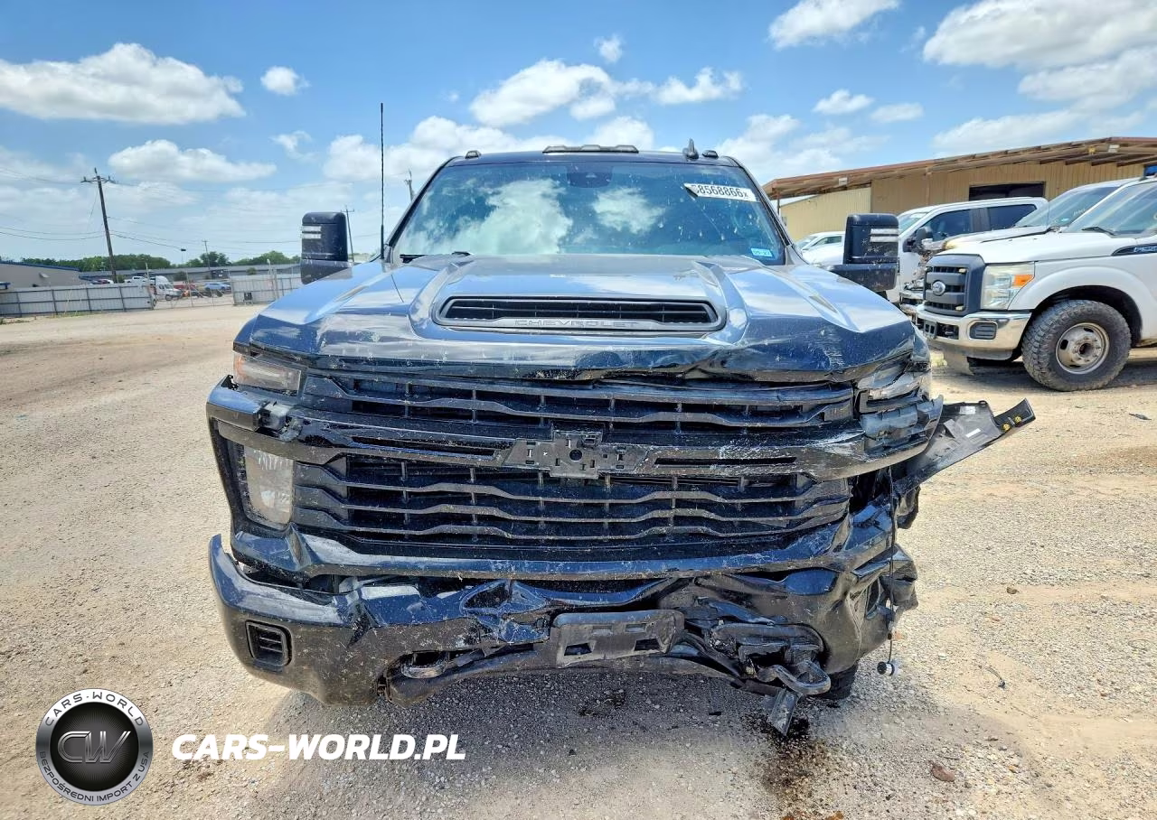 2024 Chevrolet Silverado K2500 Custom VIN:1GC4YMEY2RF113295 - 5