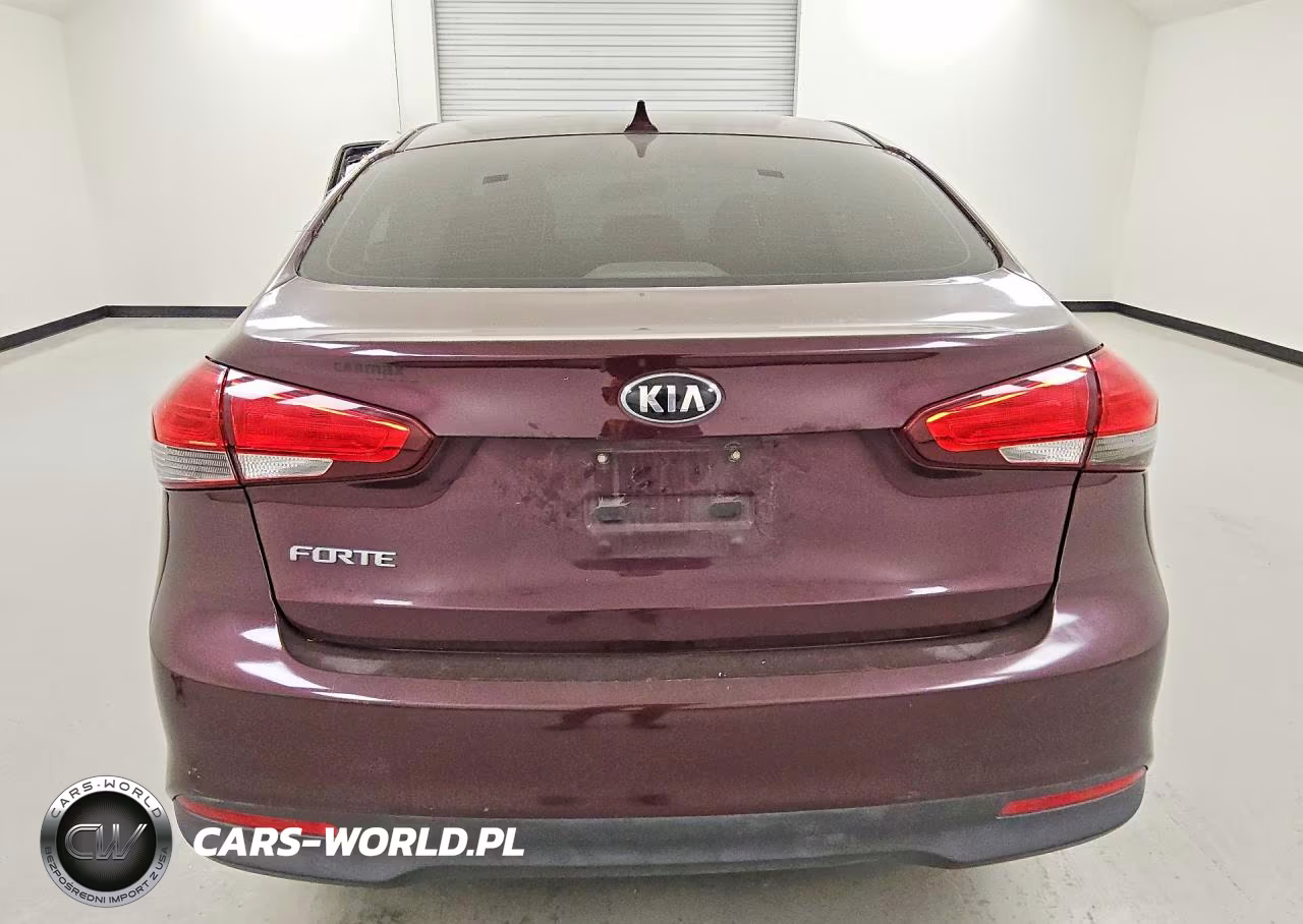 2018 Kia Forte Lx VIN:3KPFK4A75JE258496 - 6