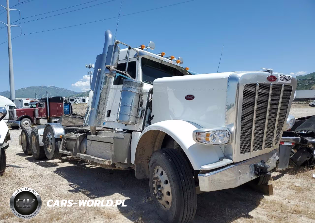 2023 Peterbilt 389 Semi Truck