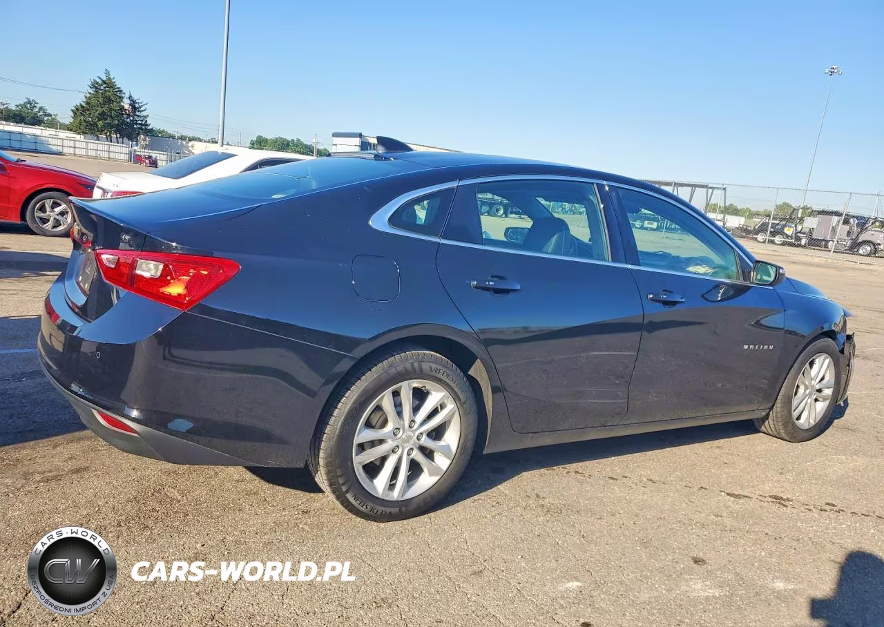2016 Chevrolet Malibu Lt VIN:1G1ZE5ST6GF346597 - 3
