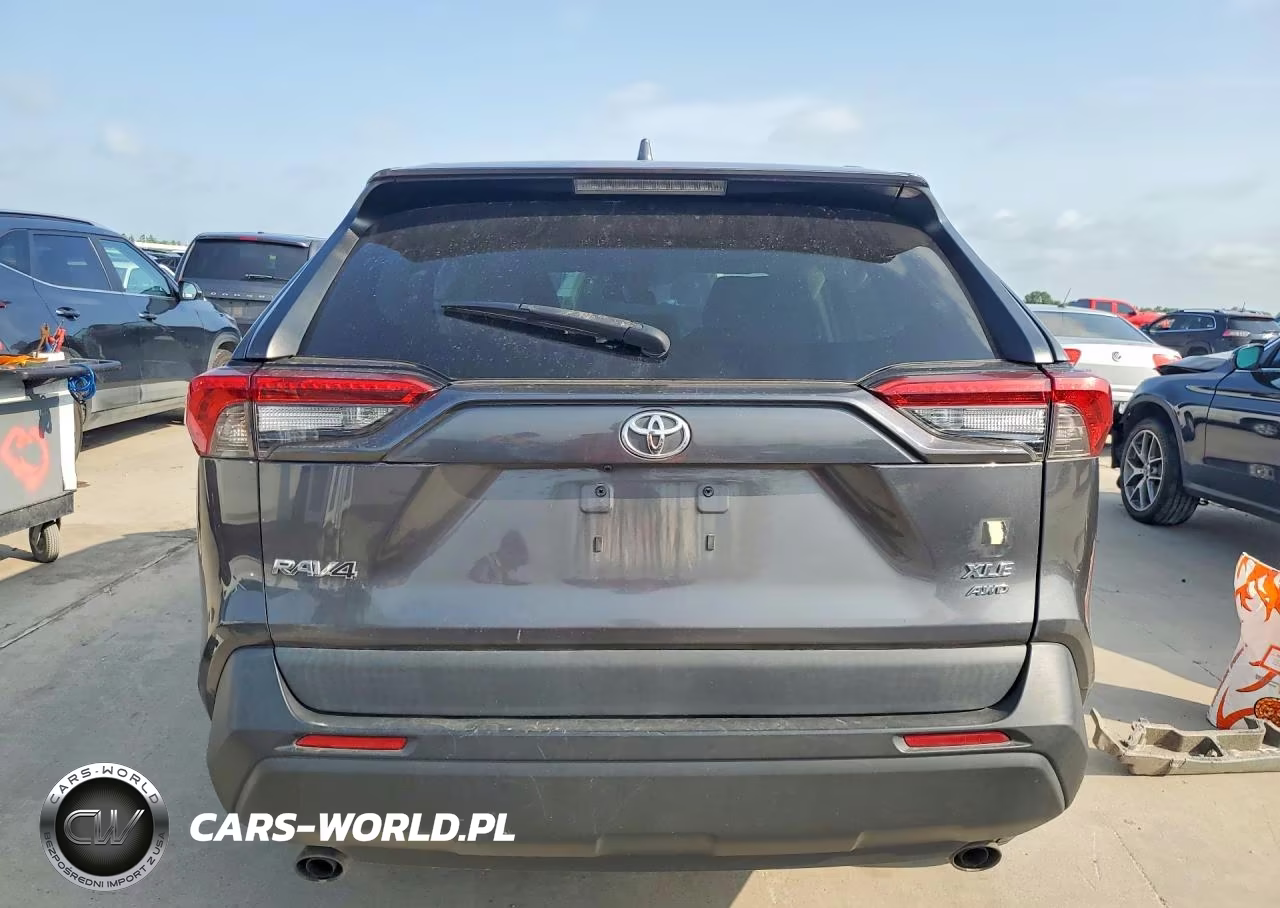 2021 Toyota Rav4 Xle VIN:2T3P1RFV0MW185140 - 6