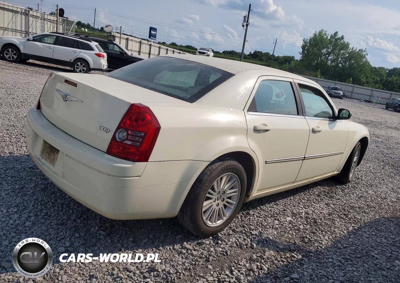 2009 Chrysler 300 Lx VIN:2C3KA43D69H547539 - 3