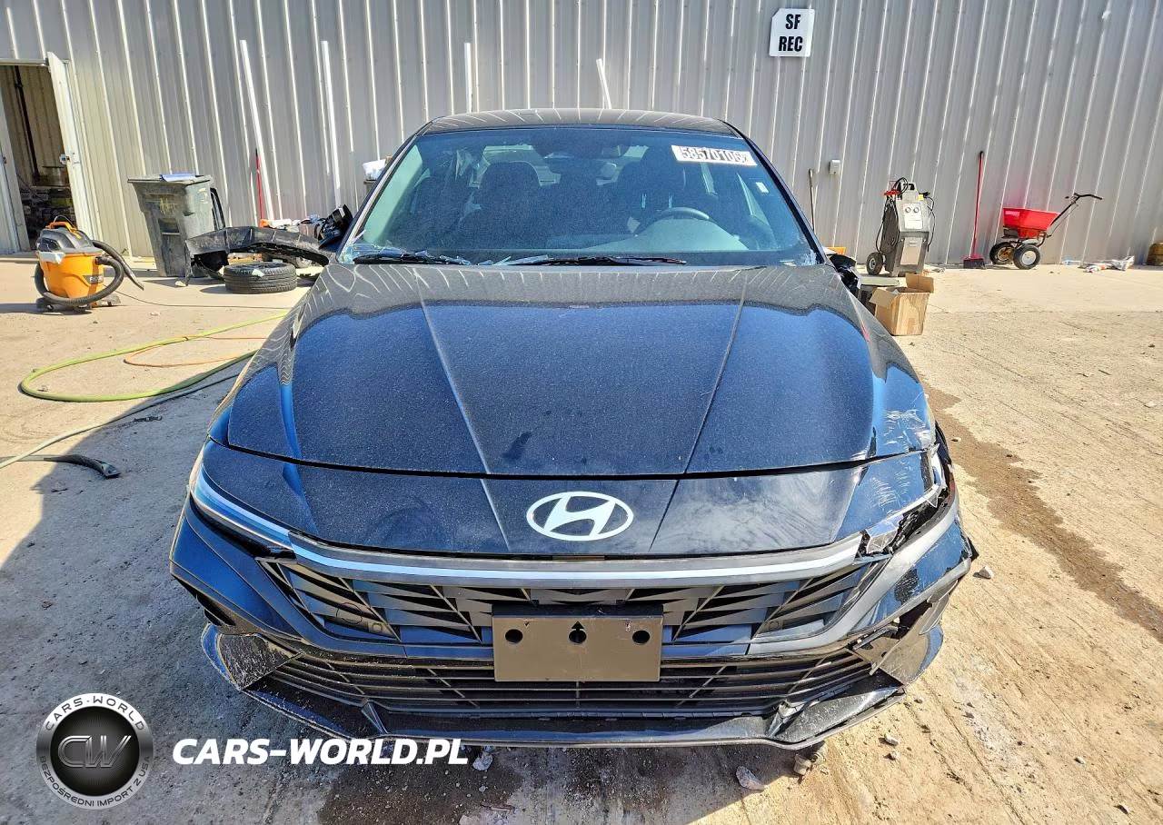 2026 Hyundai Elantra Sel Sport VIN:KMHLM4DGXTU222375 - 5