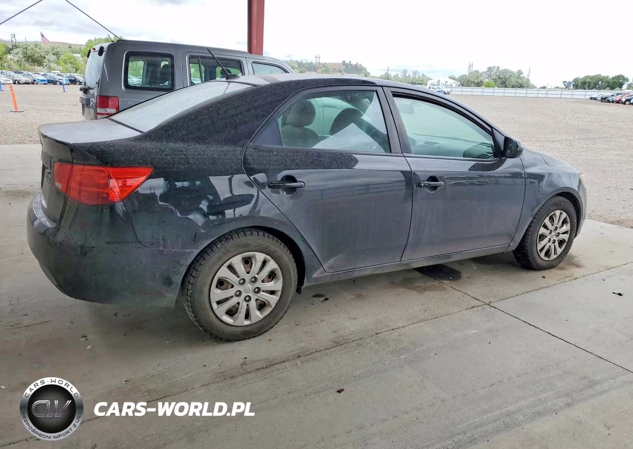 2012 Kia Forte Lx VIN:KNAFT4A2XC5527668 - 3
