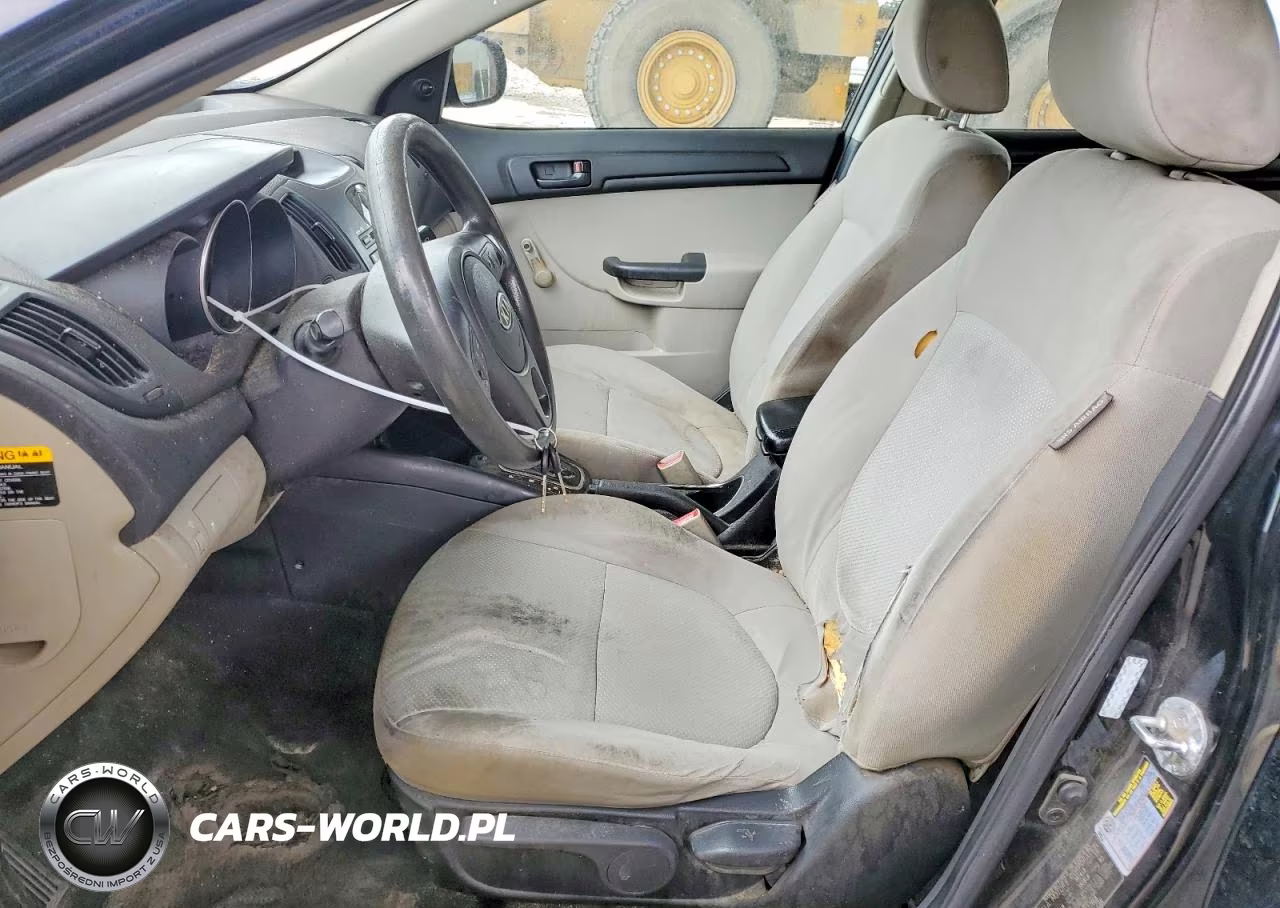 2012 Kia Forte Lx VIN:KNAFT4A2XC5527668 - 7