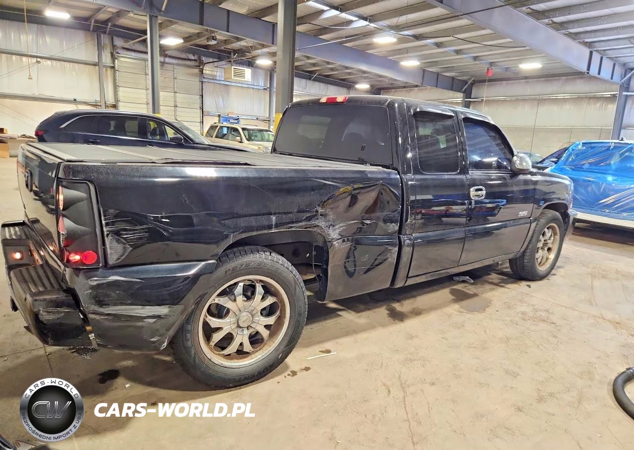 2003 Chevrolet Silverado K1500 VIN:2GCEK19N631314264 - 3