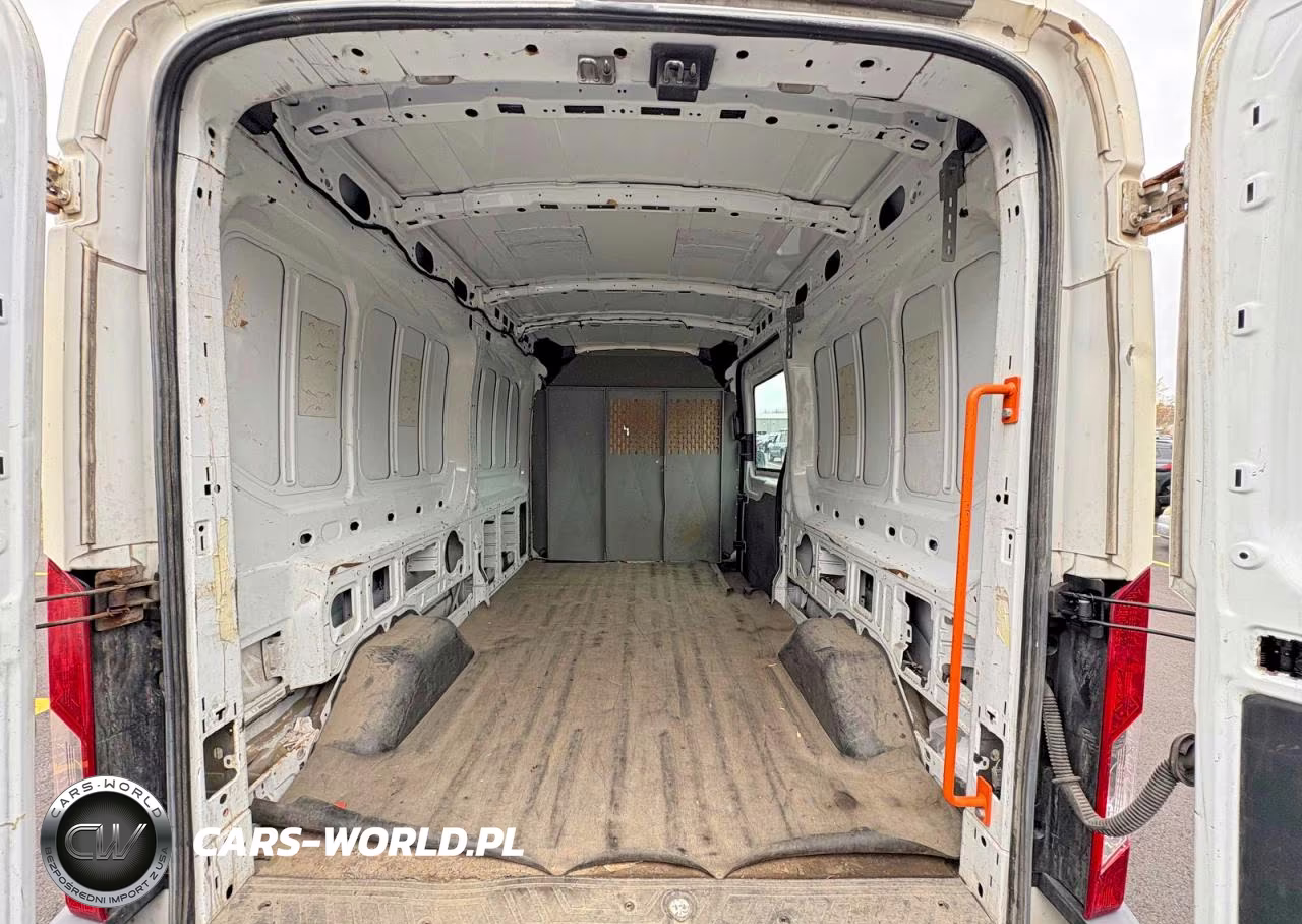 2015 Ford Transit T-250 VIN:1FTNR2CM3FKA00707 - 6