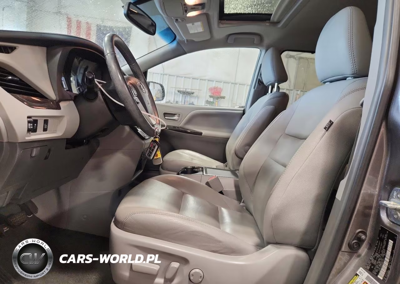 2017 Toyota Sienna Xle 8-Passenger VIN:5TDYZ3DC7HS872442 - 7