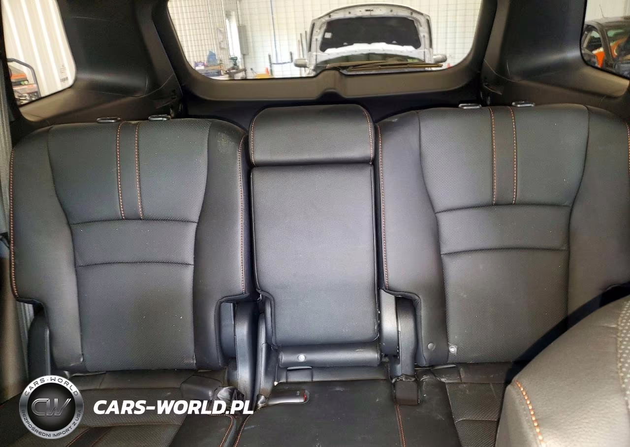 2024 Honda Passport Trail Sport VIN:5FNYF8H69RB021274 - 10