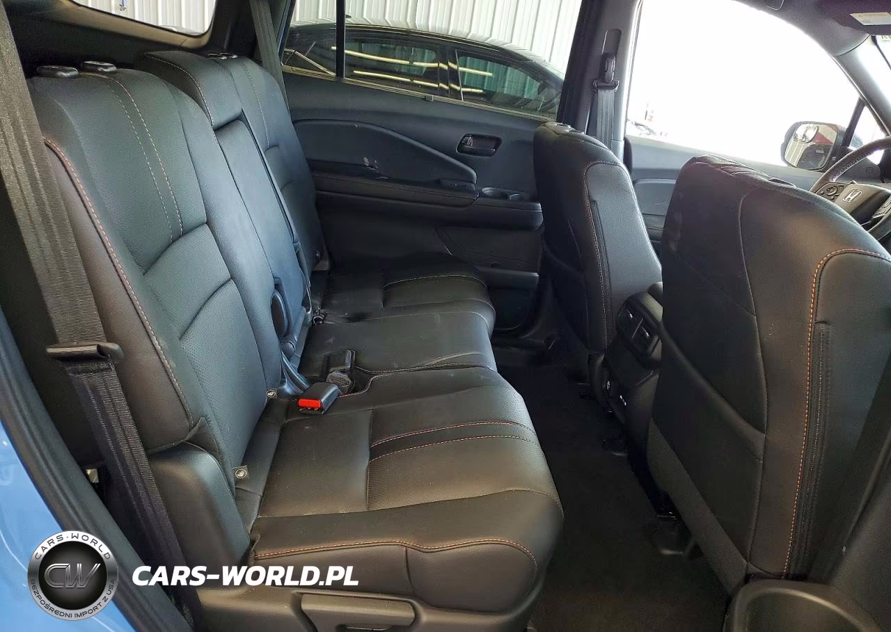 2024 Honda Passport Trail Sport VIN:5FNYF8H69RB021274 - 11