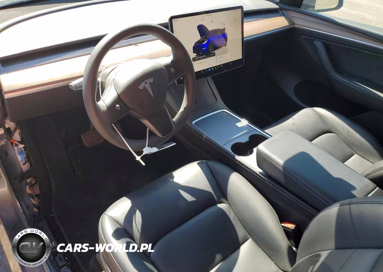 2024 Tesla Model Y VIN:7SAYGDEE7RF213510 - 8