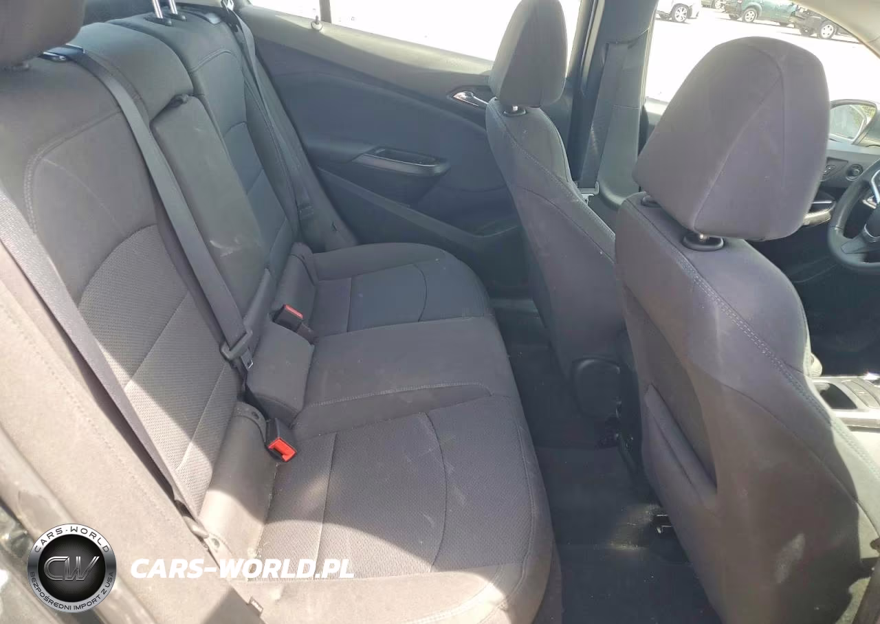 2018 Chevrolet Cruze Lt VIN:1G1BE5SM8J7224867 - 10