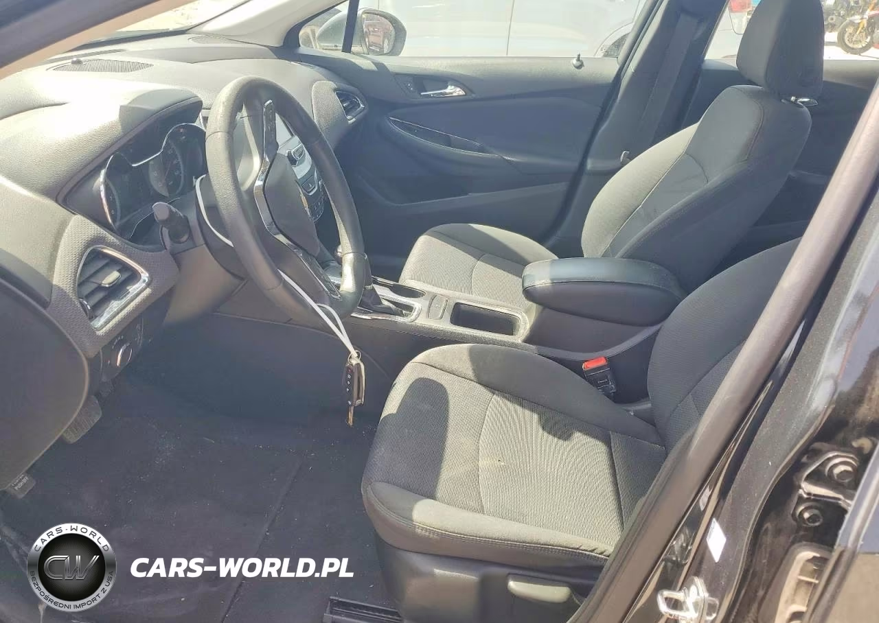 2018 Chevrolet Cruze Lt VIN:1G1BE5SM8J7224867 - 7