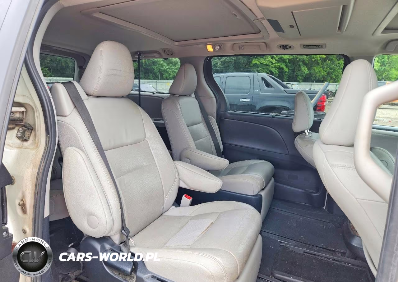 2015 Toyota Sienna Limited Premium 7-Passenger VIN:5TDYK3DCXFS533160 - 11