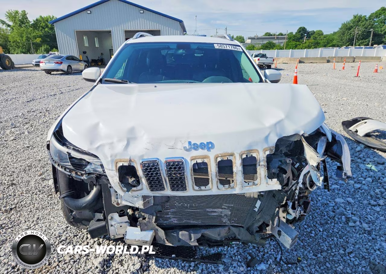 2019 Jeep Cherokee Latitude Plus VIN:1C4PJMLN6KD123517 - 5
