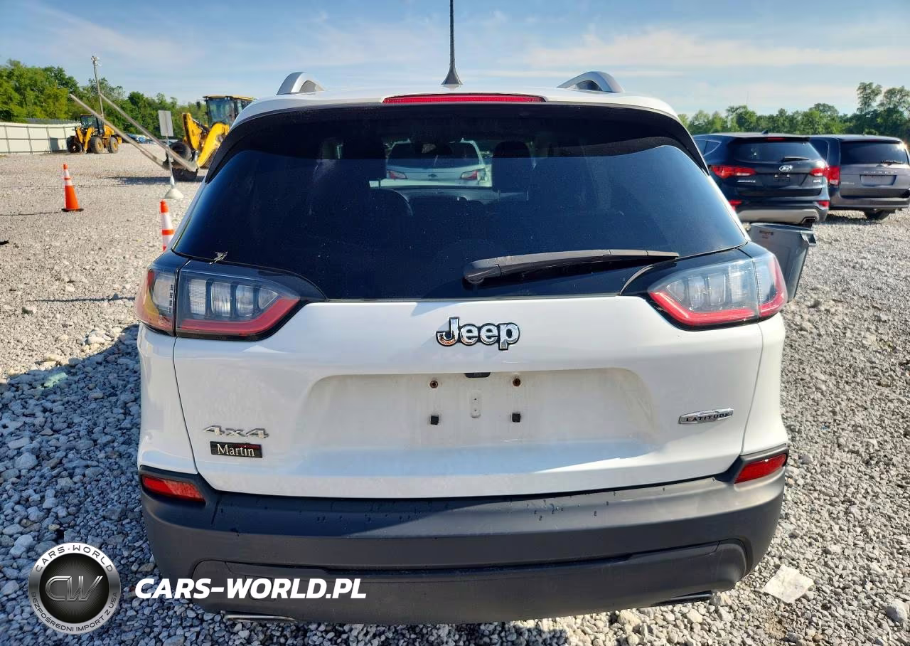 2019 Jeep Cherokee Latitude Plus VIN:1C4PJMLN6KD123517 - 6