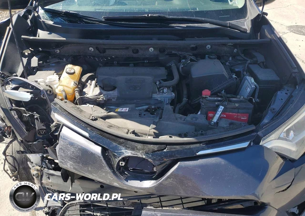 2018 Toyota Rav4 Le VIN:JTMBFREV6JJ254209 - 12