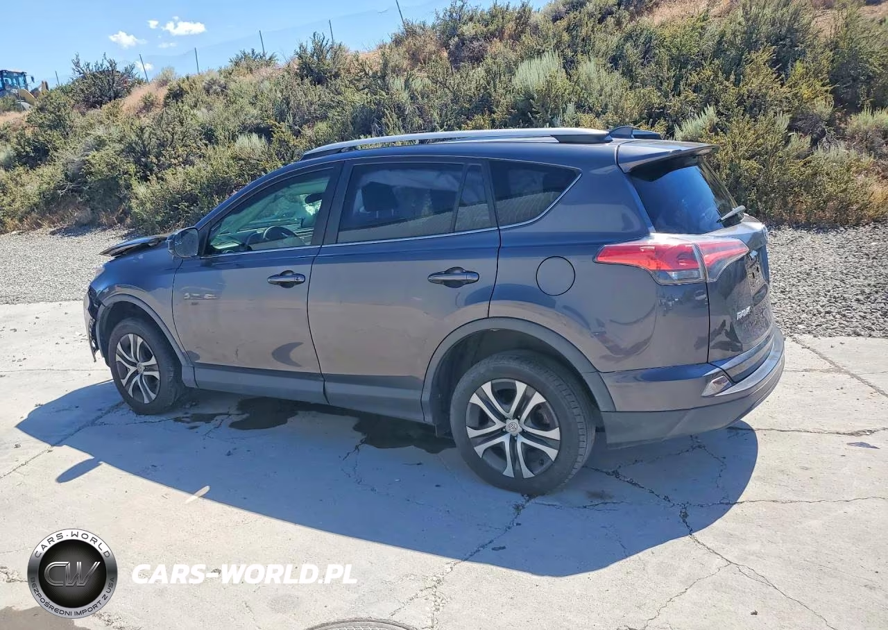 2018 Toyota Rav4 Le VIN:JTMBFREV6JJ254209 - 2
