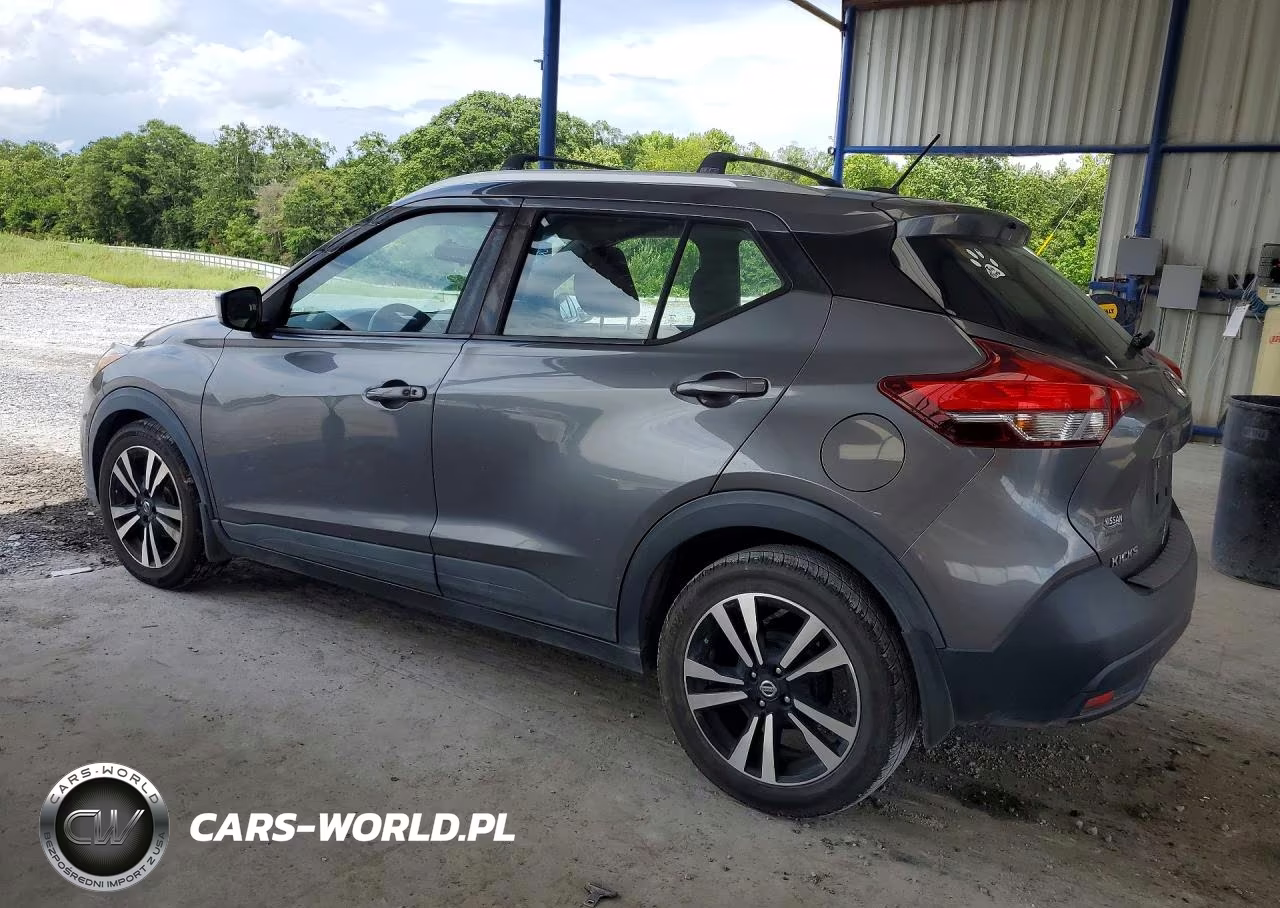 2018 Nissan Kicks Sv VIN:3N1CP5CU0JL538564 - 2