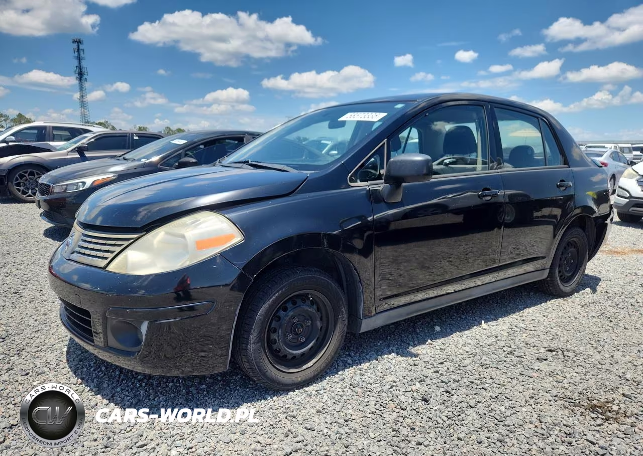 2009 Nissan Versa 1.6 Base