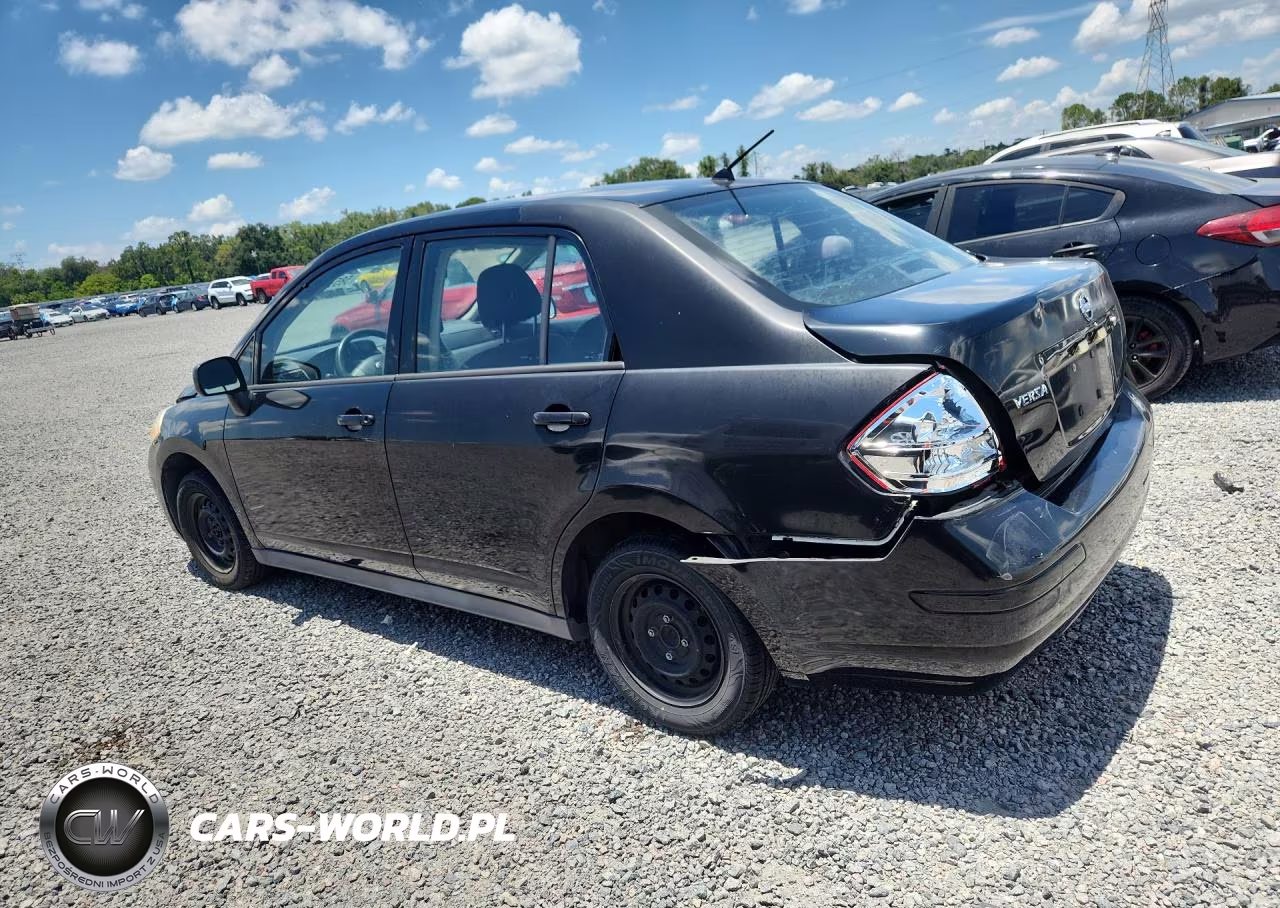 2009 Nissan Versa 1.6 Base VIN:3N1CC11E79L485924 - 2