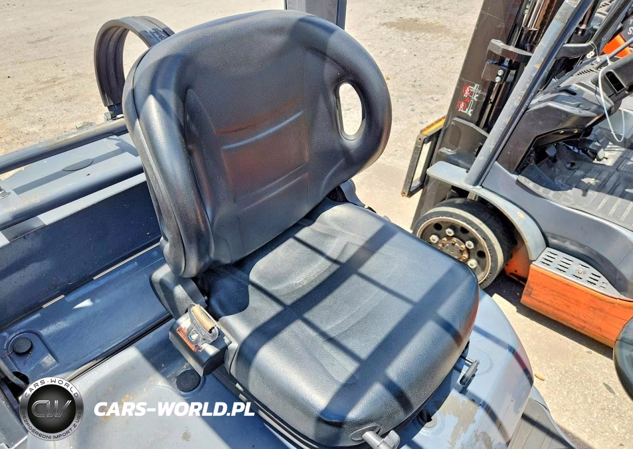 2016 Toyota Forklift VIN:76810 - 6
