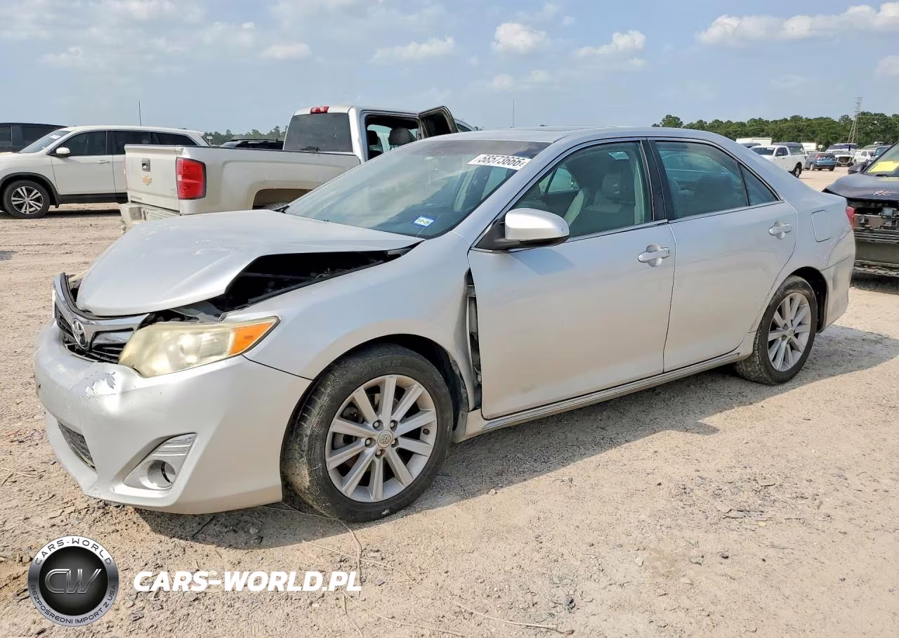 2012 Toyota Camry Xle – zdjęcie 1 z 12