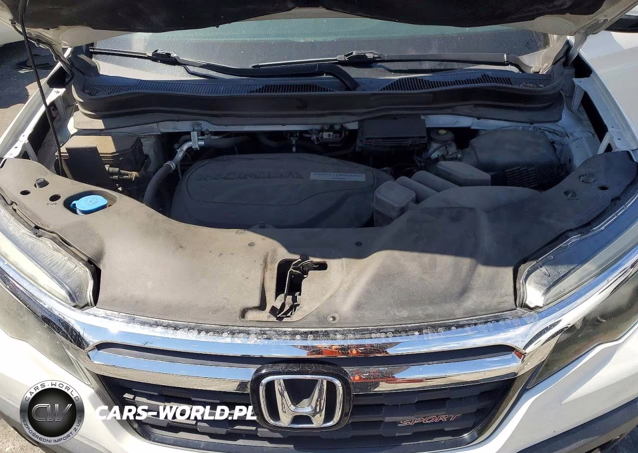 2019 Honda Ridgeline Sport VIN:5FPYK2F1XKB008577 - 11