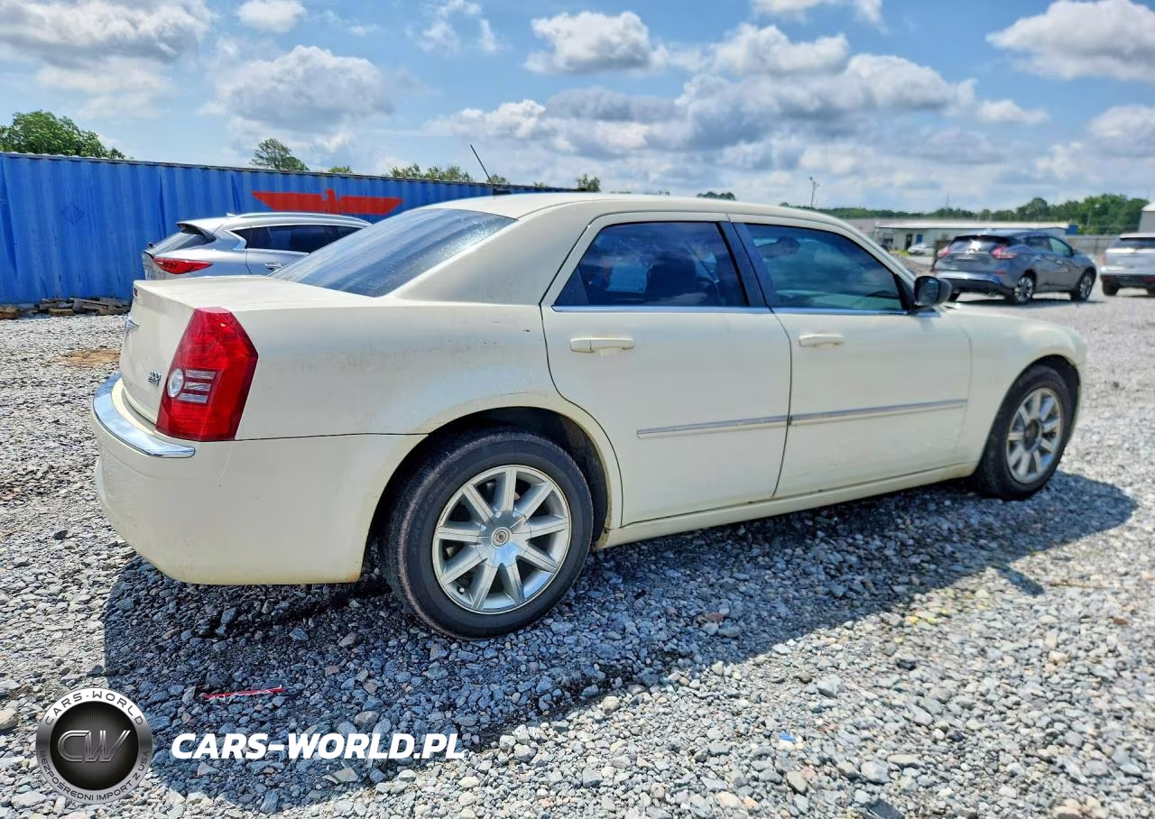 2008 Chrysler 300 Limited VIN:2C3KA33G38H305648 - 3