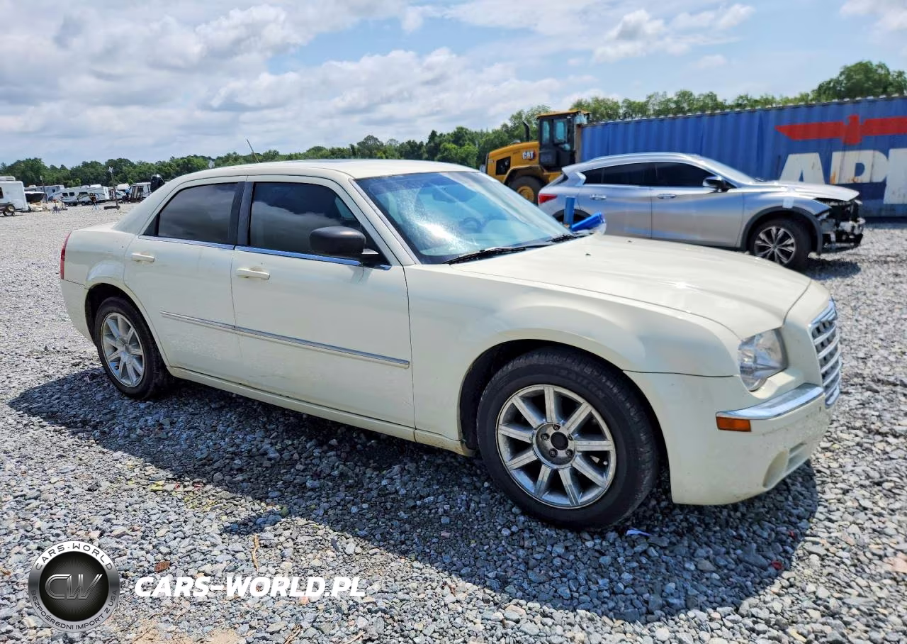 2008 Chrysler 300 Limited VIN:2C3KA33G38H305648 - 4