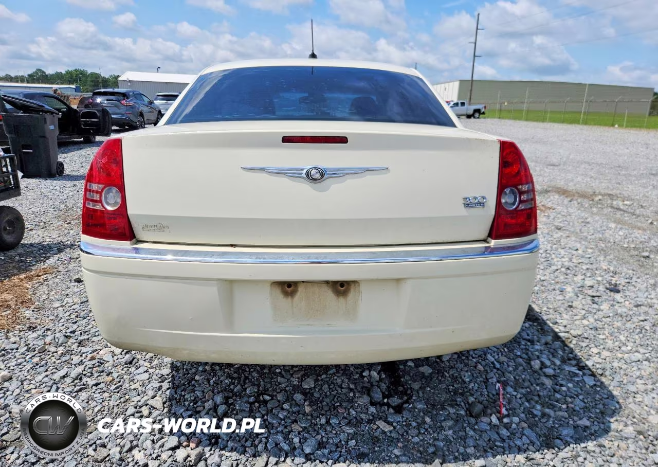 2008 Chrysler 300 Limited VIN:2C3KA33G38H305648 - 6