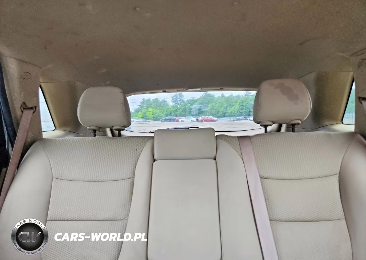 2011 Kia Sorento Lx VIN:5XYKT3A12BG048542 - 10