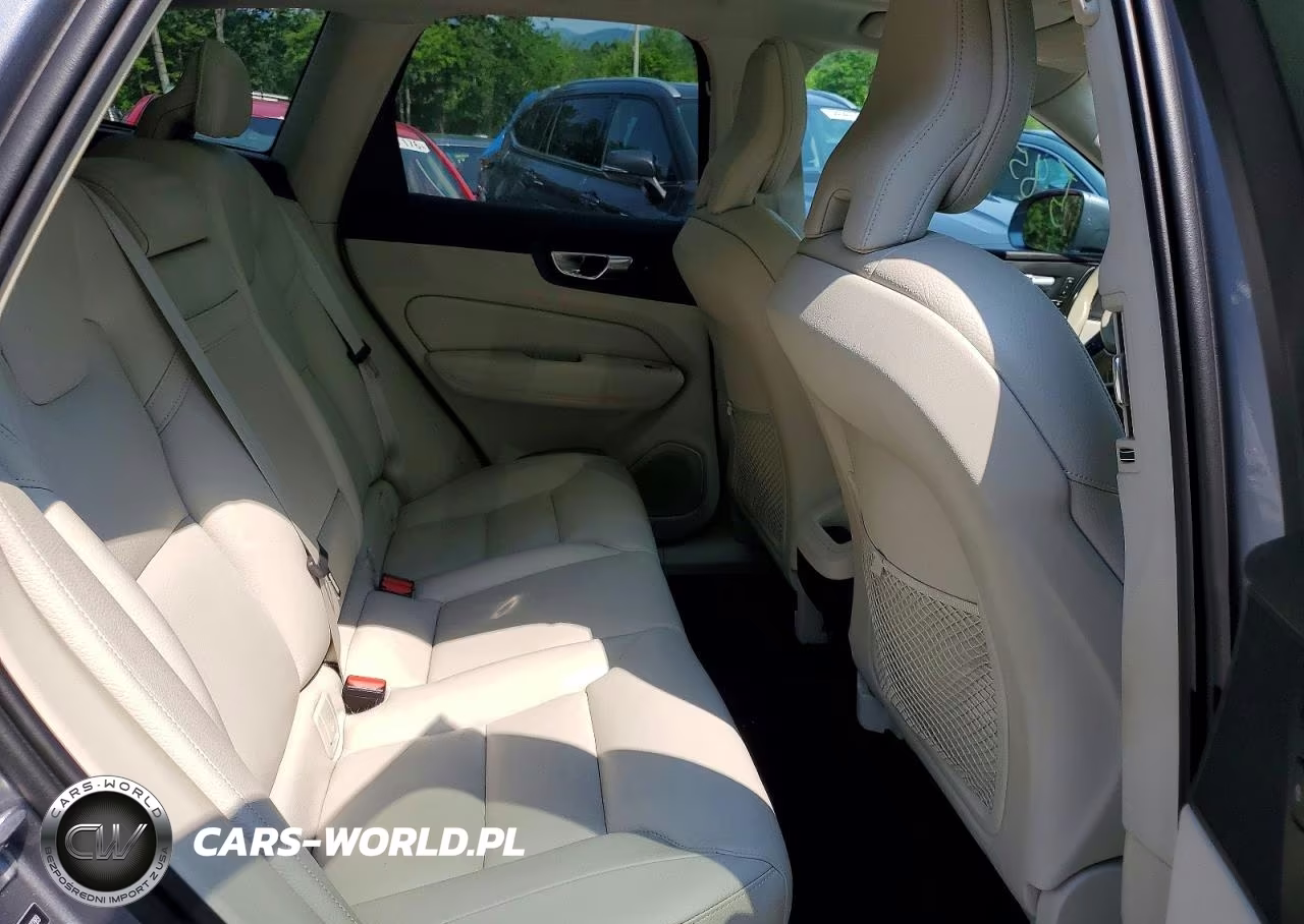 2019 Volvo Xc60 T5 VIN:LYV102RK0KB292789 - 11